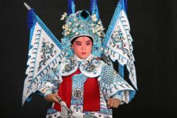 -华韵京剧摄影(洋桥角门东店)