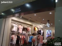 -上海世茂广场(南京东路店)