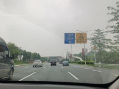 -希岸·轻雅酒店(广州白鹅潭艺术中心花地湾地铁站店)