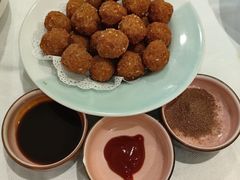 干炸丸子-月福京味斋·烤鸭店·北京菜(鼓楼总店)