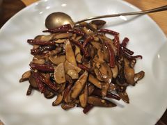 -一坐一忘云南菜(嘉里中心店)