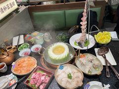 -得意咚瓜·顺德鱼生·冬瓜火锅(深圳首店)