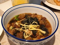 -上海宝华万豪酒店