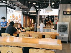 大堂-72街红烧排骨饭(海珠丽影广场店)