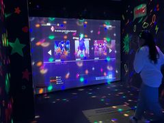-不可思议减压馆·解压博物馆·摔碗发泄·团建定制