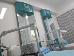 -肤原祛痘·科技修肤中心