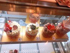 -花花卷卷·鲜食蛋糕(静安久光百货店)