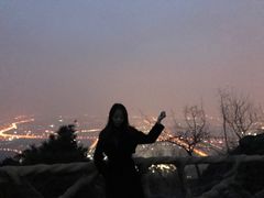 -鬼笑石后山停车场