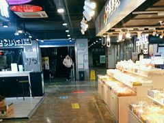 -第5大道精品休闲购物广场