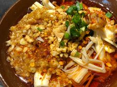 -巴四老城区炭火蛙锅(张江店)