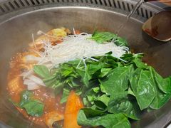 -山河屯铁锅炖鲜鹅·东北菜(开发区一店)