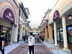 -佛罗伦萨小镇广佛名品奥特莱斯(疏港路店)