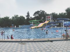 -青年湖公园水上世界