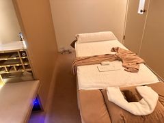 -左右Massage/Spa(长寿路店)
