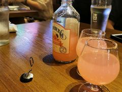 葡萄柚苏打水-造精酿餐厅