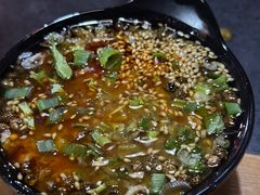 -果松木炭酸菜铜火锅·外婆参鸡汤