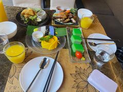 -宇安泰料(龙湖天街黑金店)