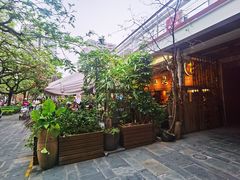 -缘生态云南菜·野生菌庭院餐厅(华侨城店)