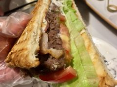 手工牛肉堡培根三文治-打趸BTC·Breaktime cafe(北京路店)