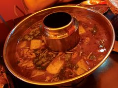 -何师烧烤Pro ·江湖川菜·小龙虾·精酿(太古里旗舰店)