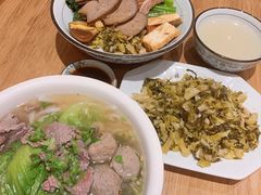 -狮头牌卤味研究所·卤味饭(花城汇南区店)