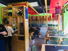 大堂-肖仙仙羊肉汤·始于1996年(郫都店)