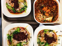 -魏家凉皮(万辉店)