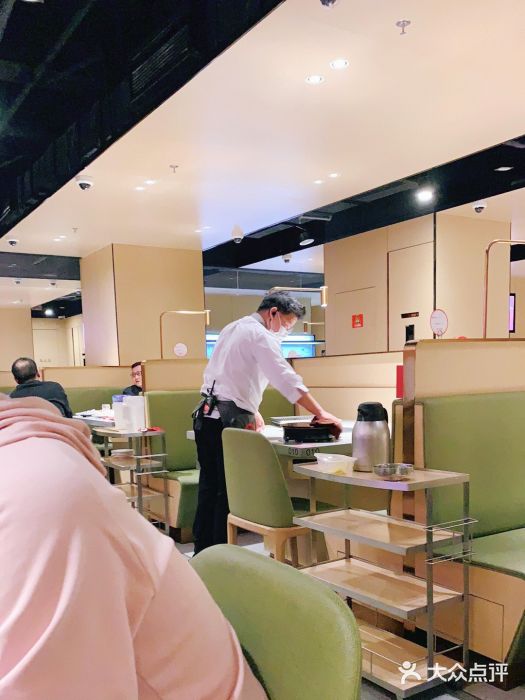 海底捞火锅(海宁路店)大堂图片