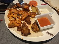 -Efes Turkish & Mediterranean Cuisine 艾菲斯餐厅(陆家嘴店)