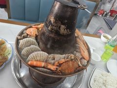 -一口猪海鲜浑锅·东北家常菜