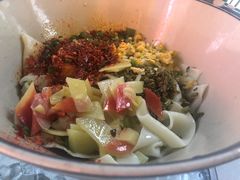 油泼香椿拌面-弓家大队老碗面(高新咖啡街区店)