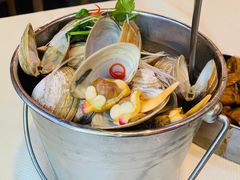一桶蚬子-渔娘渔家丹东海鲜(东直门店)