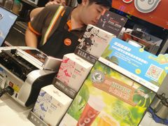 -CoCo都可(铁西万达店)