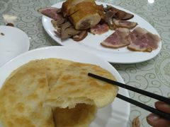 -李连贵熏肉大饼(沈阳站店)