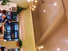 -铁胖子口碑长沙菜·龙虾烧烤(赤岗社区店)