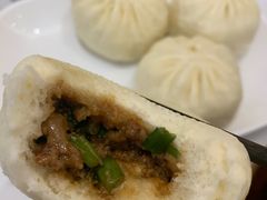 -李与白包子铺(桐梓林店)