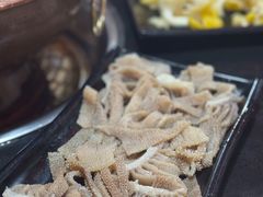 -果松木炭酸菜铜火锅·外婆参鸡汤