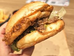 -必胜客(新中纬店)