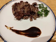 -枝魯枝魯自助料理