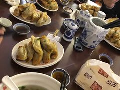 -小姜锅贴(凤凰街店)