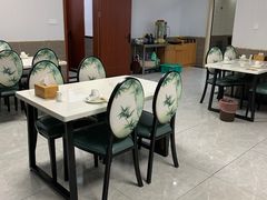 大堂-七的湖·晚芳亭·阳澄湖农家菜·大闸蟹(莲花岛店)