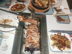 -三毛烤羊腿(乐园路总店)