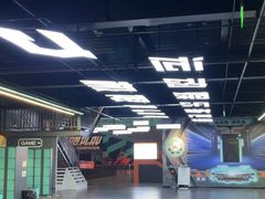 -极限PLAY运动娱乐新世界·团建派对潮玩休闲馆·室内蹦极高空游乐园