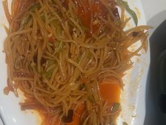 -老周家酱卤猪蹄私房菜(克拉玛依西街店)