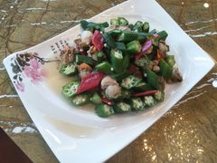 -大连长城大饭店(西安路地铁站店)