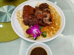 泉龙金牌烧鹅-泉龙渔村·粤式早茶·金牌烧鹅(中山三乡店)