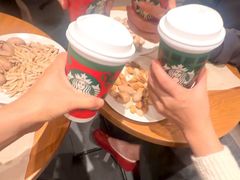 -星巴克臻选(嘉兴海宁银泰城店)