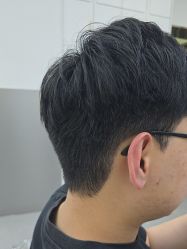 -首脑美发沙龙