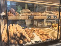 -Dough&Joe团憩(瑞虹天地月亮湾店)