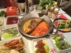-大芊金重庆串串火锅(南京路店)